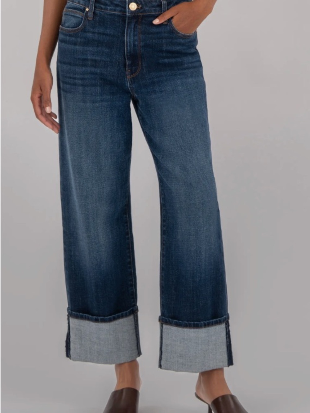 Kut from the Kloth Sienna Ciffed Hem Wide Leg Jeans Size 8